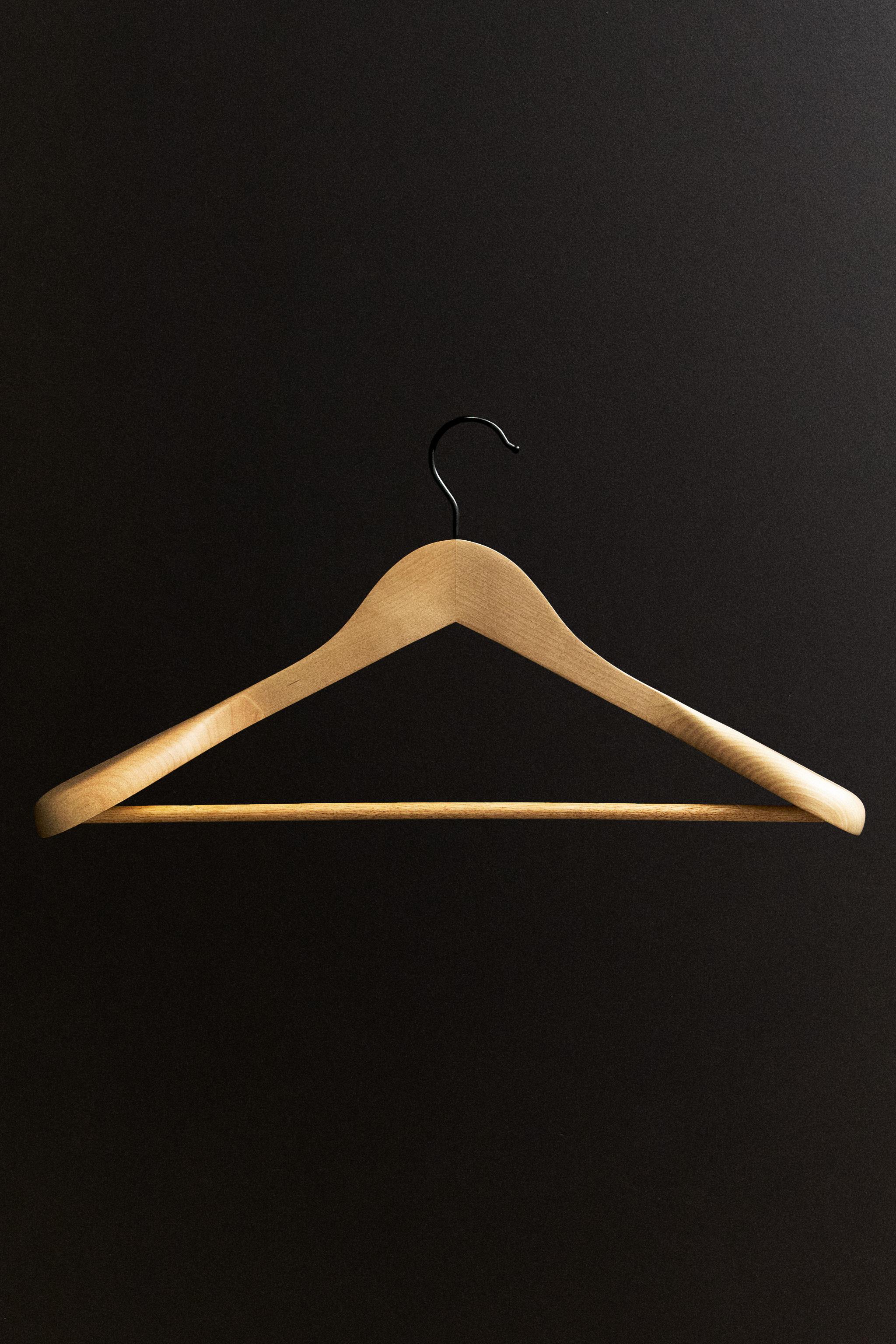 WOODEN CARDIGAN HANGER